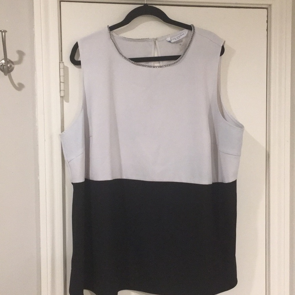 Peter Nygard sleeveless blouse - 20W